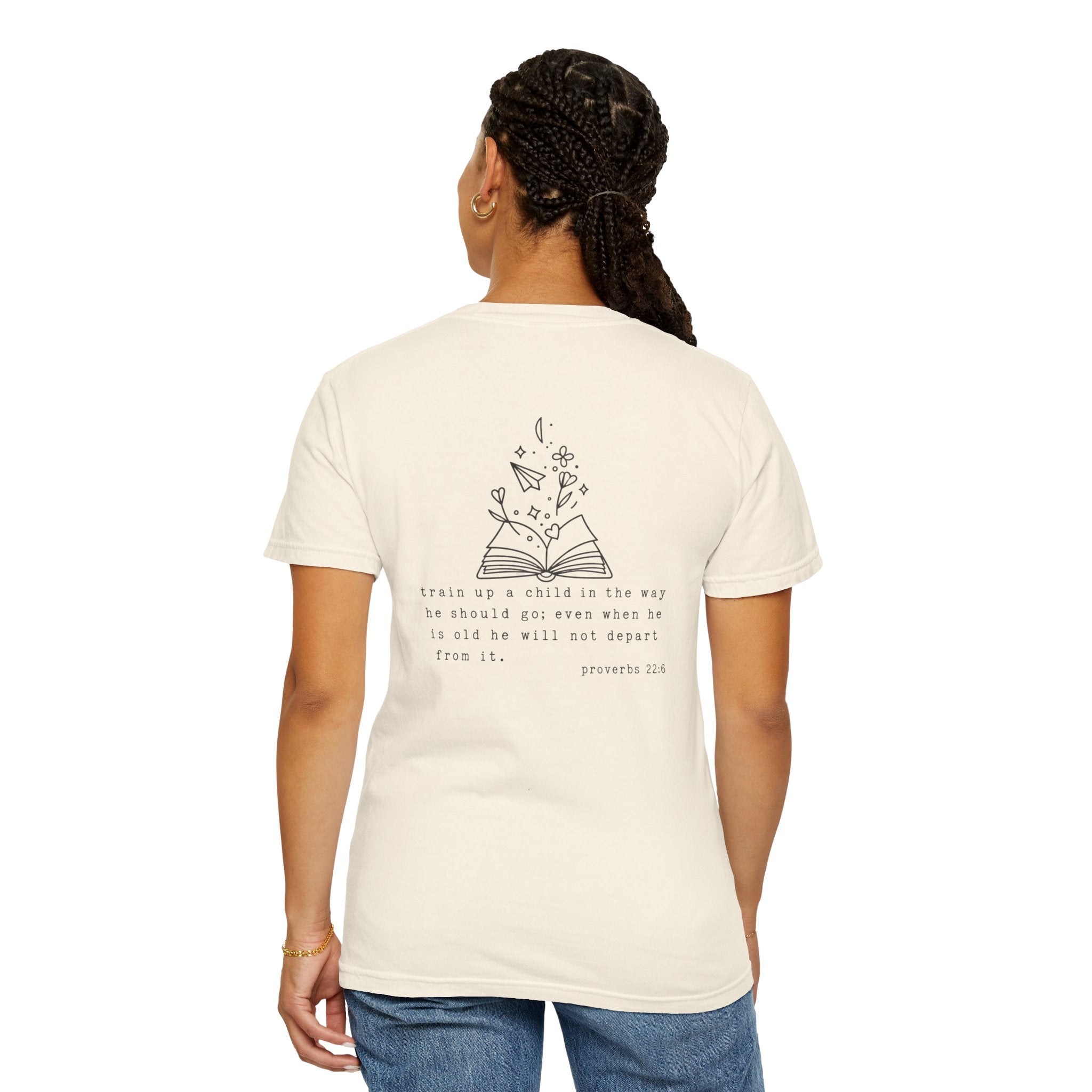 Homeschool Mama Tee — Proverbs 25:11 Inspirational Book & Flower Graphic T-Shirt